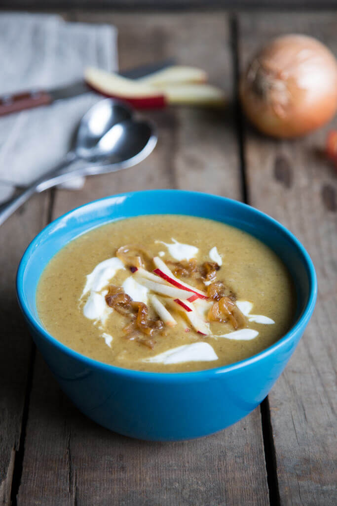 Curried Caramelized Onion Apple Soup