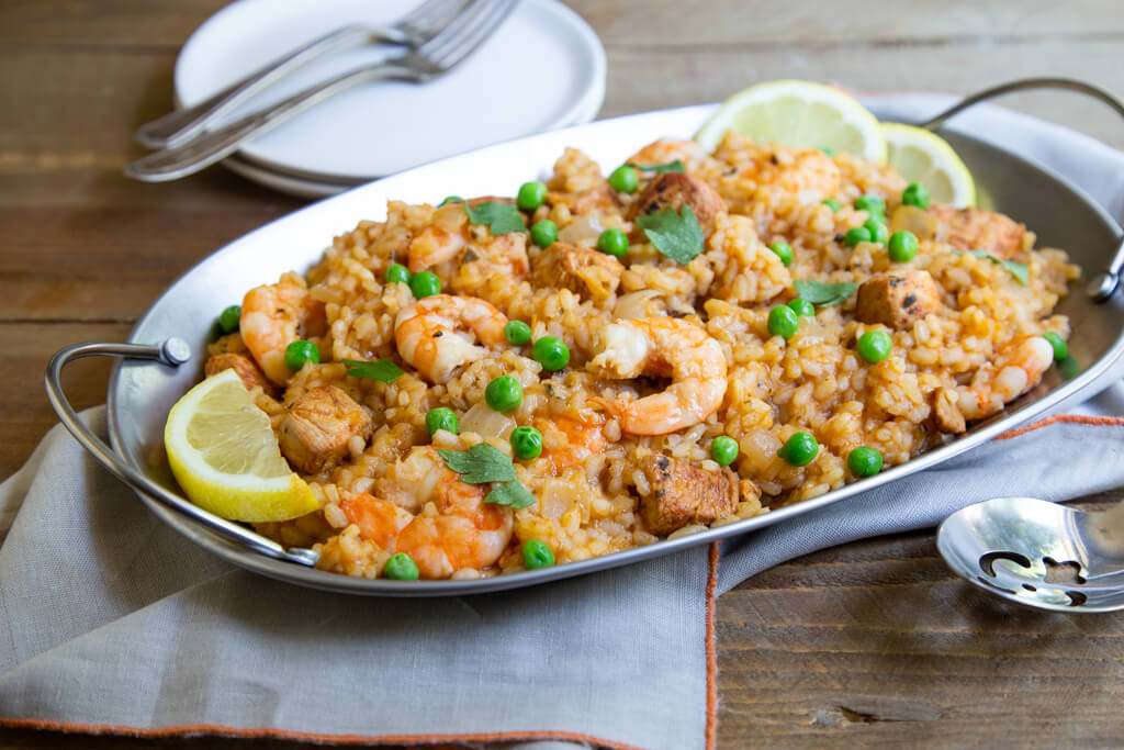 Chicken and Shrimp Paella Recipe from the National Onion Association